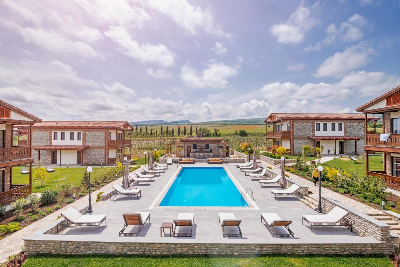 Chateau Mosmieri Hotel & Winery Телаві Екстер'єр фото