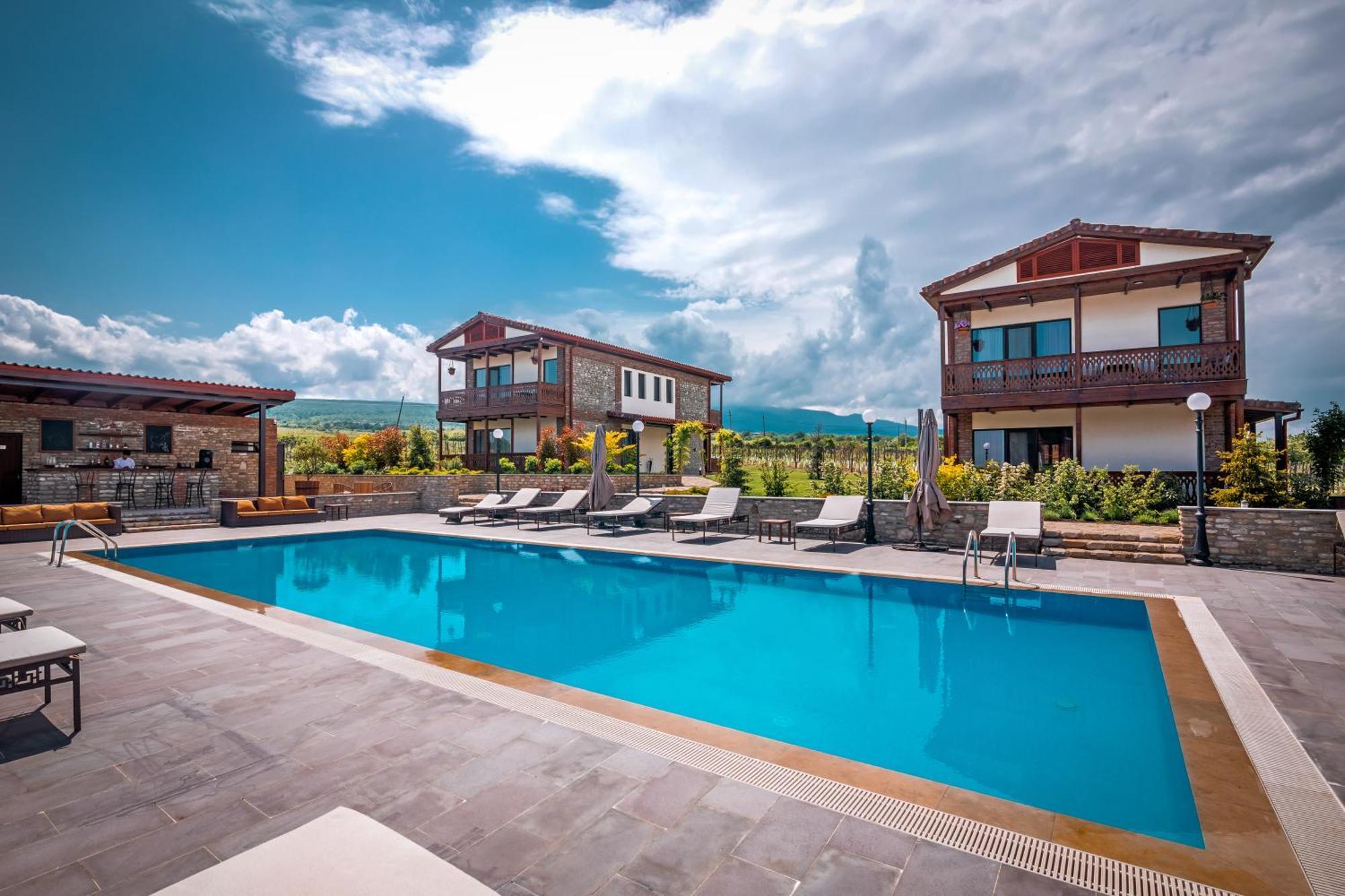 Chateau Mosmieri Hotel & Winery Телаві Екстер'єр фото