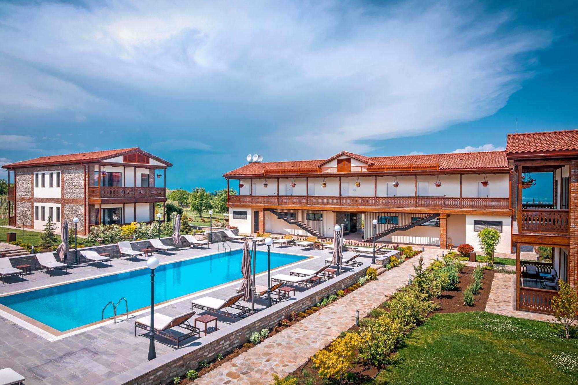 Chateau Mosmieri Hotel & Winery Телаві Екстер'єр фото